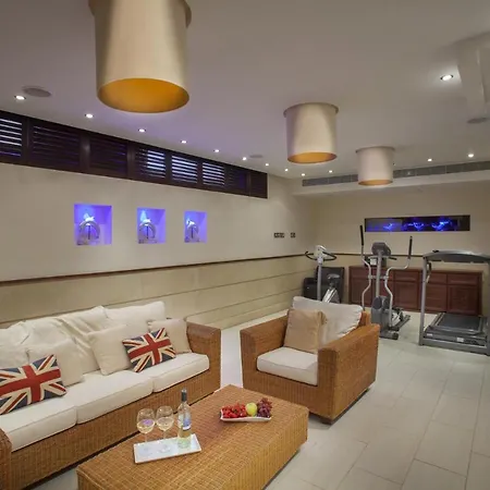 Βίλα You And Your Family Will Love This Seafront Villa, 1540 *