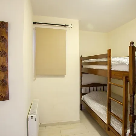 You And Your Family Will Love This Seafront Villa, 1540 Βίλα *