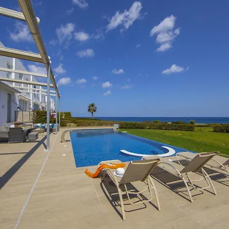 You And Your Family Will Love This Seafront Villa, 1540 Protaras
