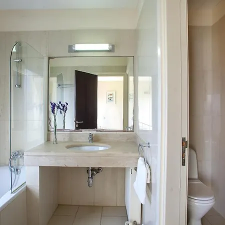 Villa You And Your Family Will Love This Seafront Villa, 1540 Protaras